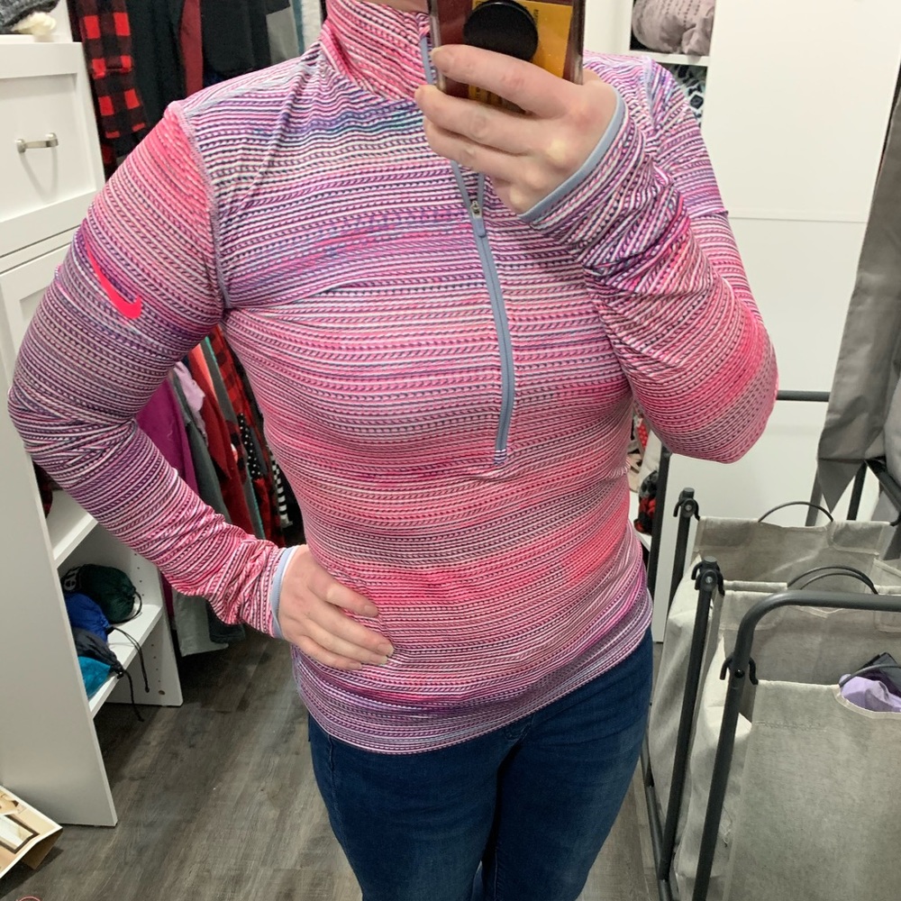 Nike pullover